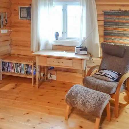 2 Bedroom Lovely In Holiday home